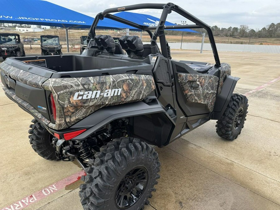 2026 Can-Am Commander X mr 1000R Dark Wildland Camo