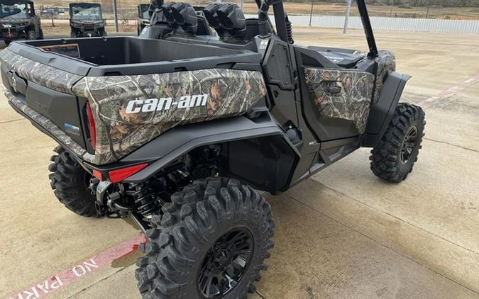 2026 Can-Am Commander X mr 1000R Dark Wildland Camo