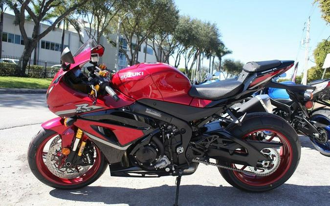 2025 Suzuki GSX-R1000R