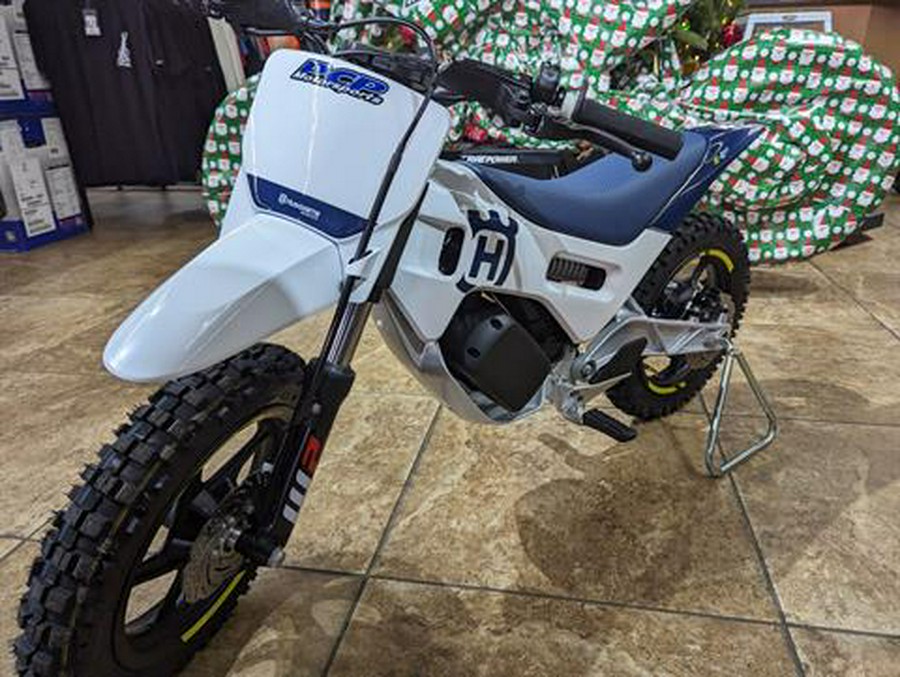 2024 Husqvarna EE 2