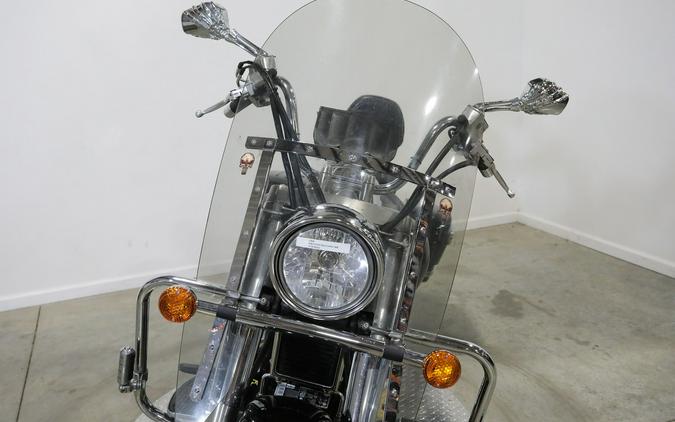 2006 Suzuki BOULEVARD C90T