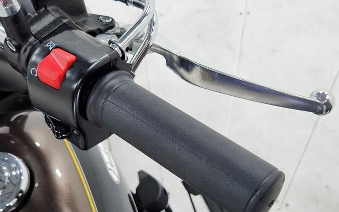 2023 Kawasaki Vulcan® 900 Classic