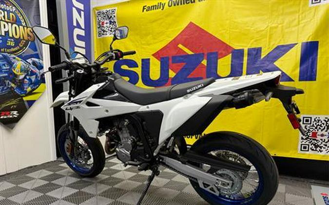 2025 Suzuki DR-Z4SM