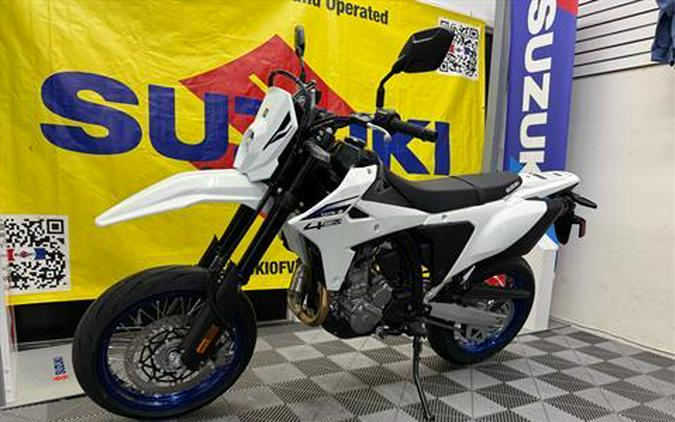 2025 Suzuki DR-Z4SM