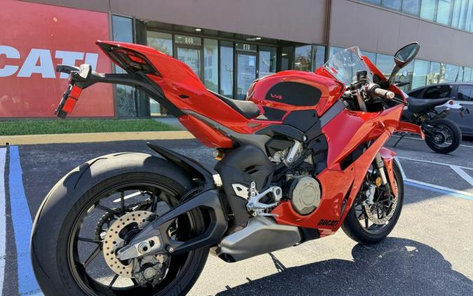 2025 Ducati Panigale V4 Ducati Red