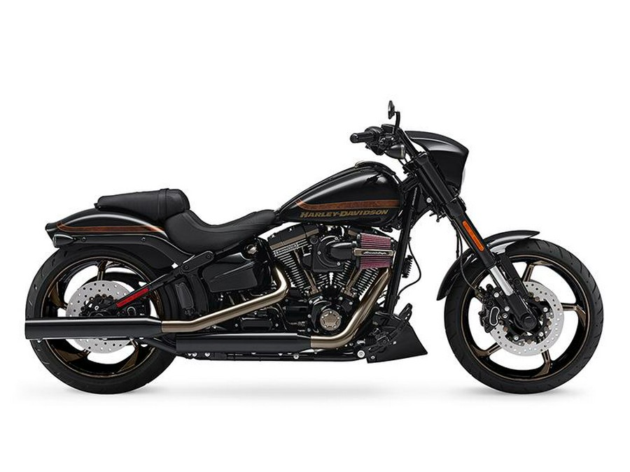 2016 Harley-Davidson® FXSE - CVO™ Pro Street Breakout®