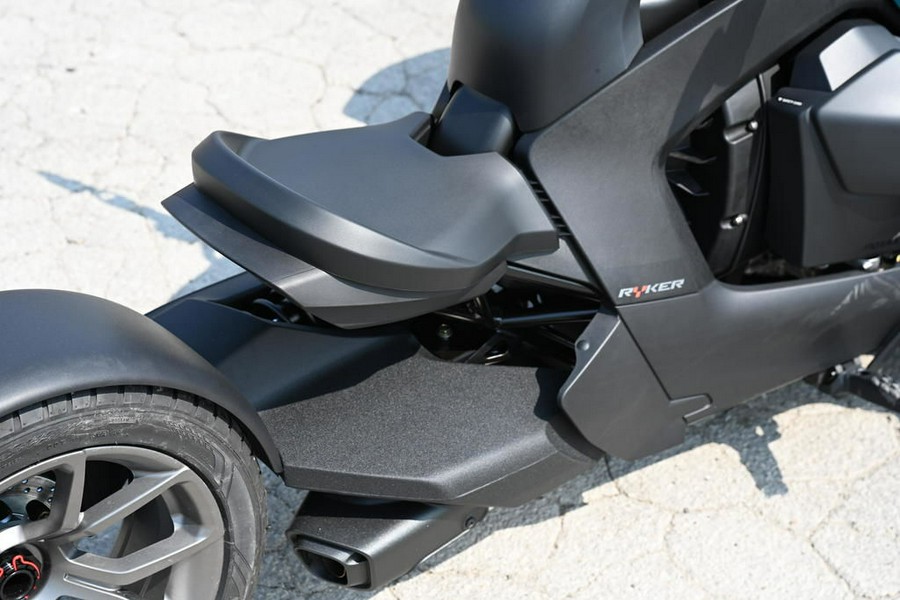 2023 Can-Am® Ryker Rotax 900 ACE Classic Panels