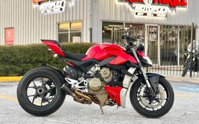 2022 Ducati Streetfighter V4