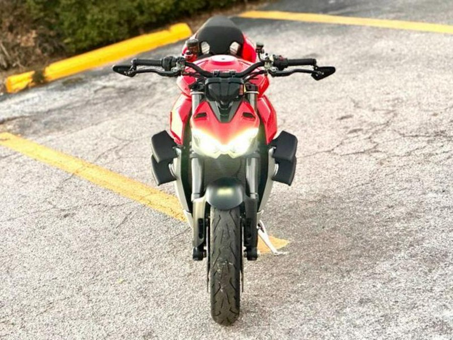 2022 Ducati Streetfighter V4