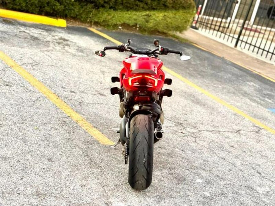 2022 Ducati Streetfighter V4