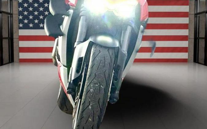 2022 Ducati Streetfighter V4