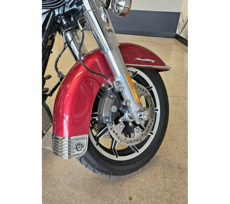 2019 Road King FLHR