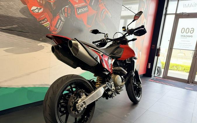 2024 Ducati Hypermotard 698 Mono Red