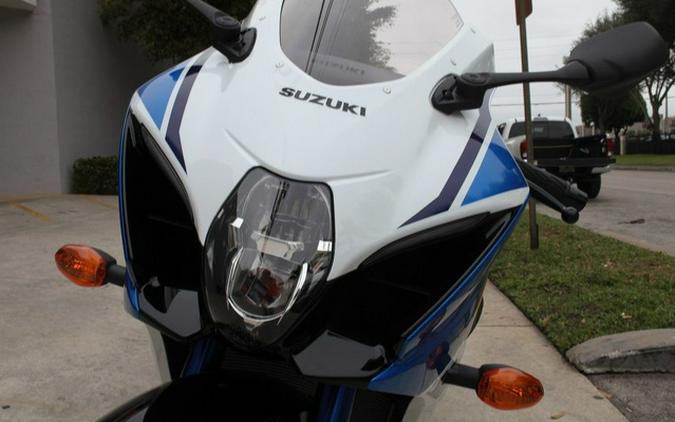 2025 Suzuki GSX-R1000RZ