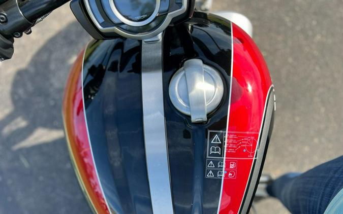 2024 Triumph Rocket 3 R Sapphire Black/Carnival Red/Silver Ice