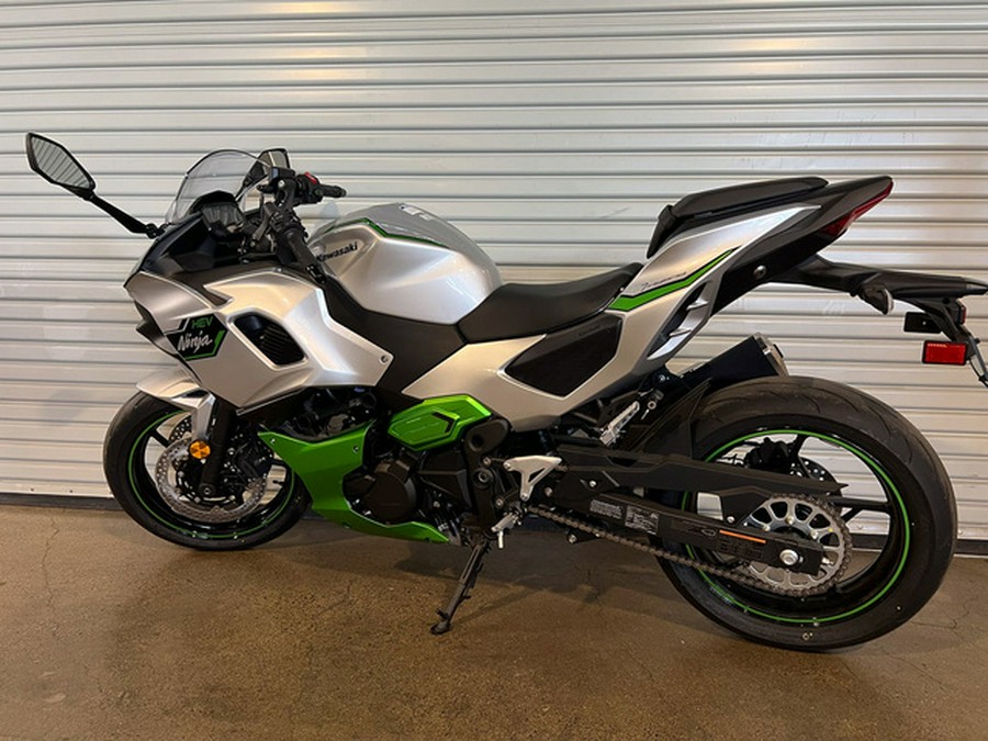 2024 Kawasaki Ninja 7 Hybrid ABS