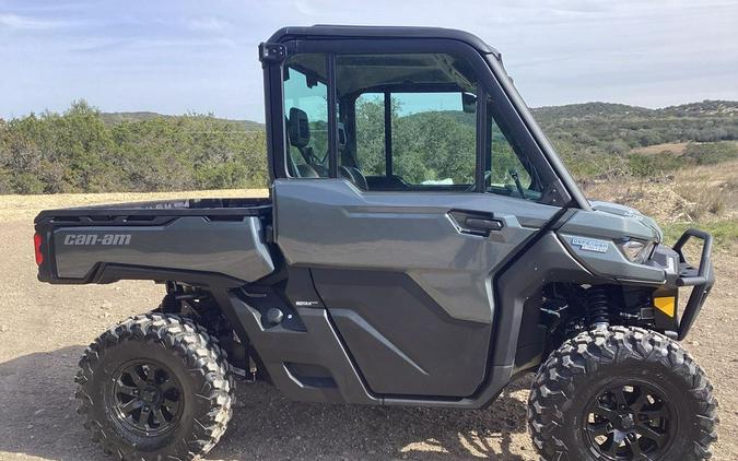 2024 Can-Am® Defender Limited HD10