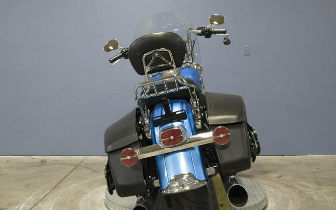 2011 Harley-Davidson® FLHRC - Road King® Classic