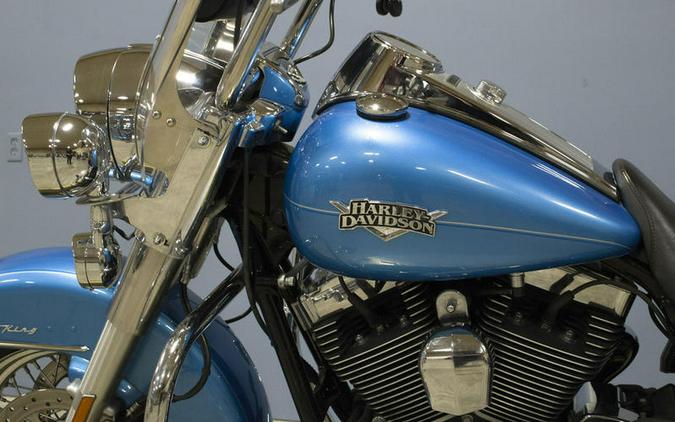 2011 Harley-Davidson® FLHRC - Road King® Classic