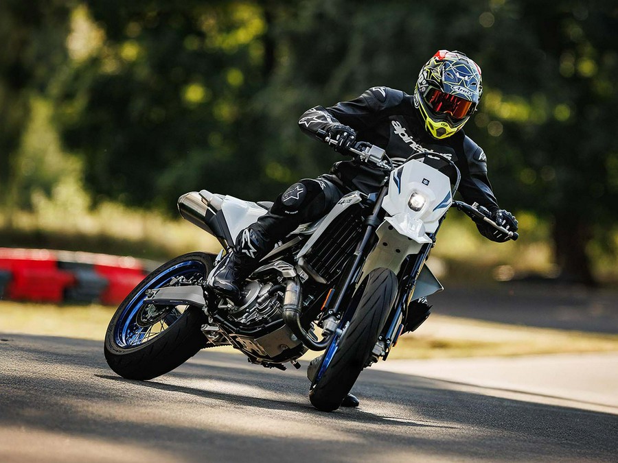 2026 Suzuki Motor of America Inc. DR-Z4SM