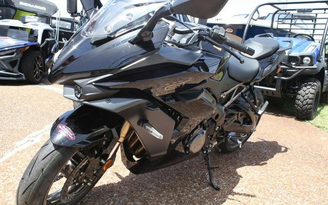 2024 Suzuki GSX-S1000GT Plus