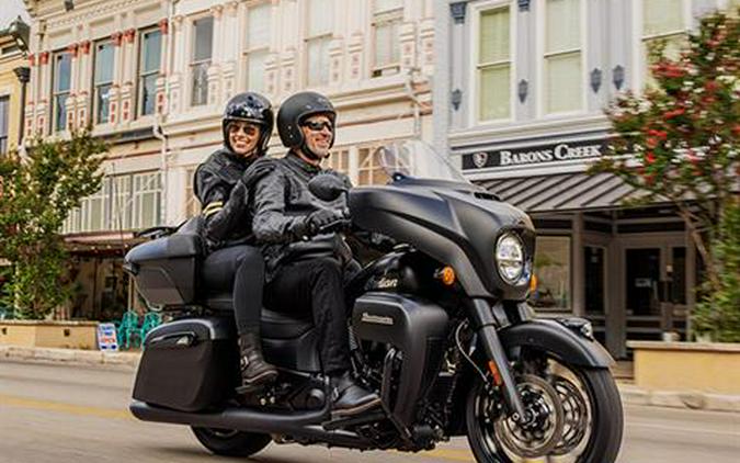 2023 Indian Motorcycle Roadmaster® Dark Horse®