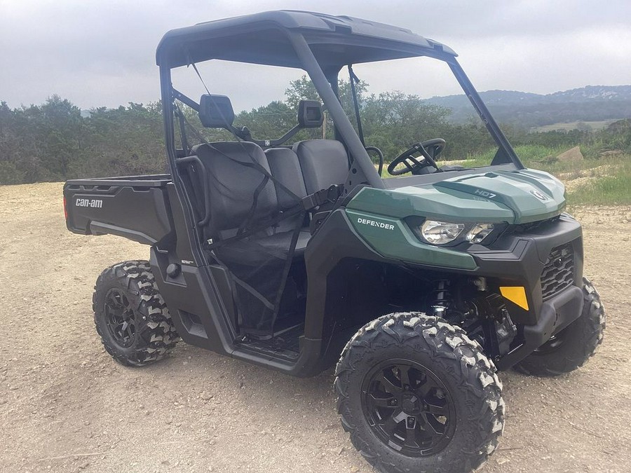 2024 Can-Am® Defender DPS HD7 Tundra Green