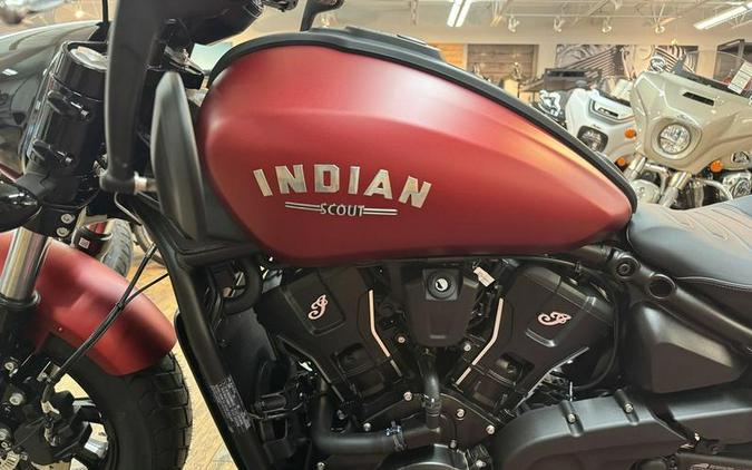 2025 Indian Motorcycle® Scout® Bobber Limited Sunset Red Smoke