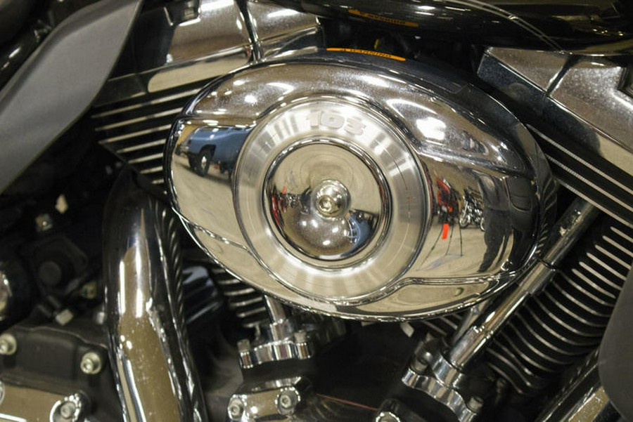 2012 Harley-Davidson® FLHTCU - Electra Glide® Ultra Classic