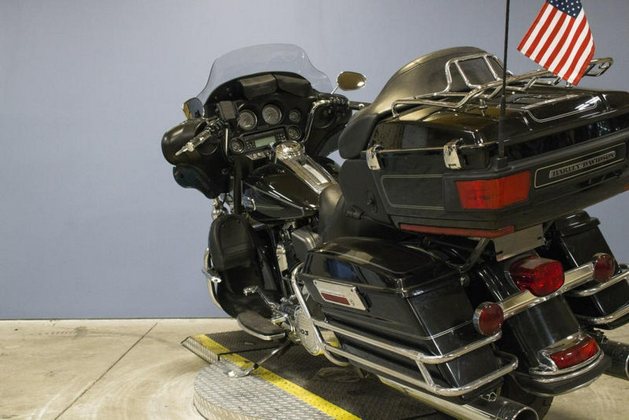 2012 Harley-Davidson® FLHTCU - Electra Glide® Ultra Classic