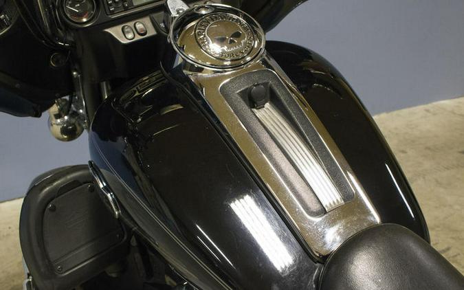 2012 Harley-Davidson® FLHTCU - Electra Glide® Ultra Classic