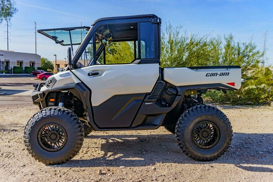 2026 Can-Am Defender Limited HD11