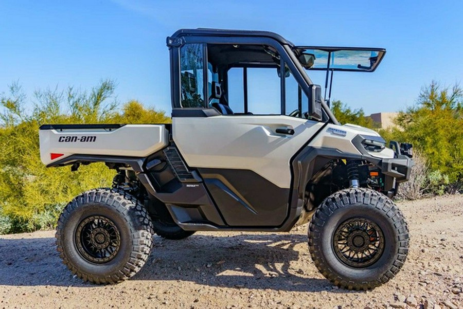 2026 Can-Am Defender Limited HD11