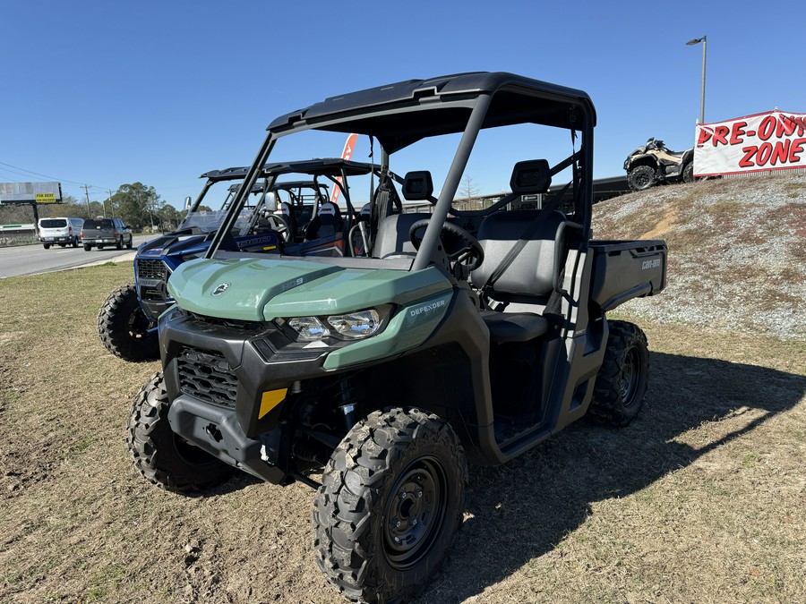 2025 Can-Am Defender HD9