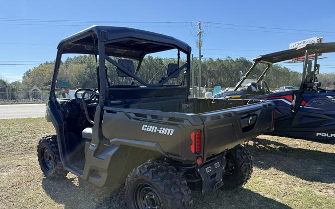 2025 Can-Am Defender HD9
