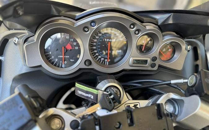 2003 Kawasaki ZZR1200