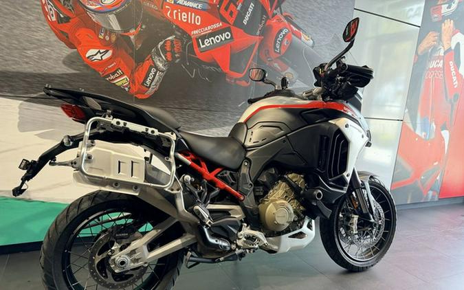 2023 Ducati Multistrada V4 Rally Brushed Aluminum & Matte Blac