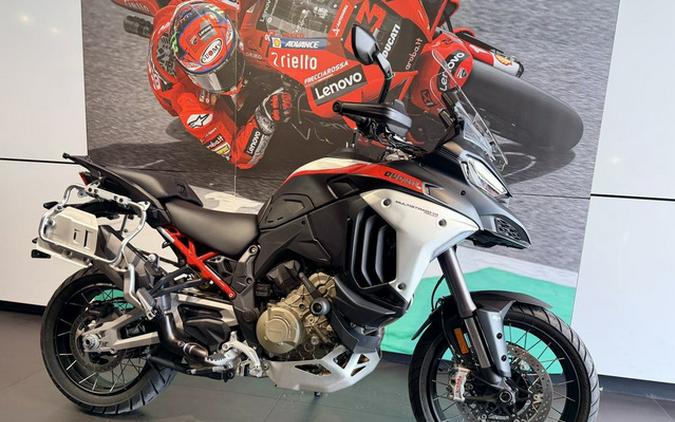 2023 Ducati Multistrada V4 Rally Brushed Aluminum & Matte Blac