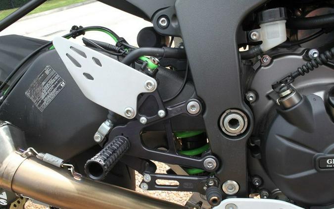 2022 Kawasaki Ninja ZX-6R KRT Edition