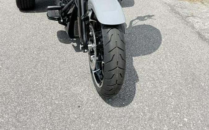 2026 Harley-Davidson® FLTRT - Road Glide® 3
