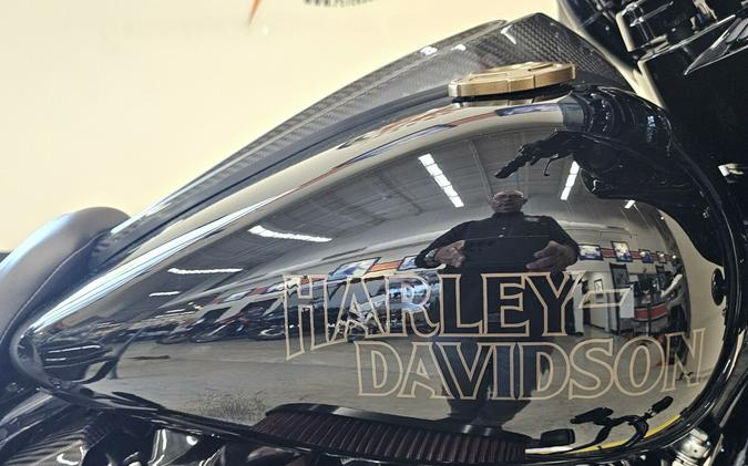 2022 Harley-Davidson®Street Glide® ST Vivid Black