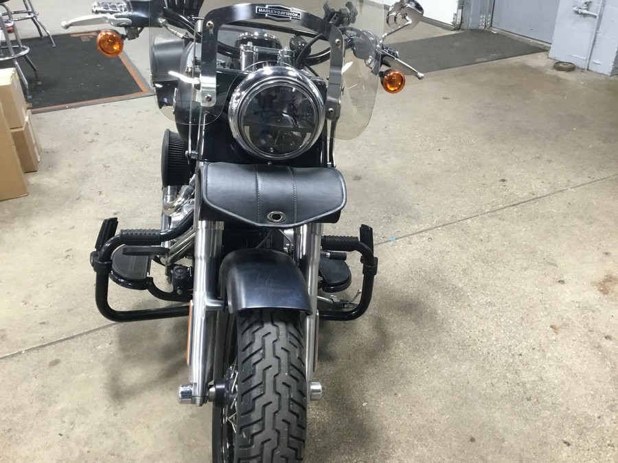 2017 HARLEY-DAVIDSON Softail Slim