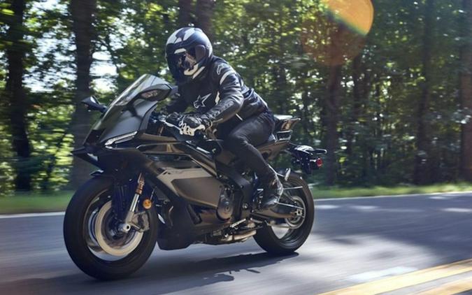 2025 Yamaha YZF R9