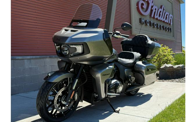 2025 Indian Motorcycle Pursuit Dark Horse