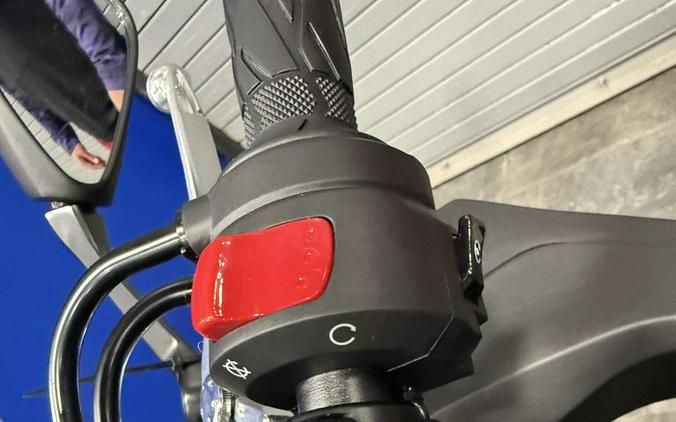 2025 Suzuki GSX 250R ABS