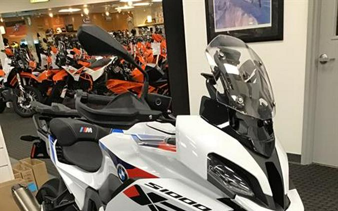 2025 BMW S 1000 XR