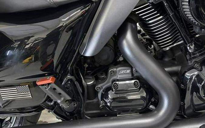 2021 Harley-Davidson® FLHXS - Street Glide® Special