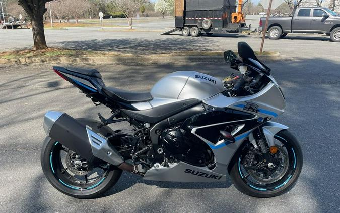 2025 Suzuki GSX-R 1000