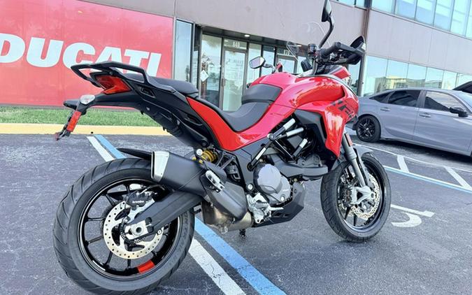 2024 Ducati Multistrada V2 S Red