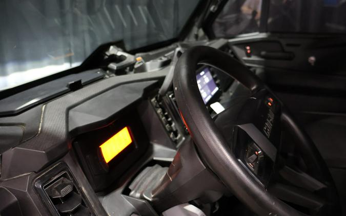 2026 Can-Am Defender Limited HD11